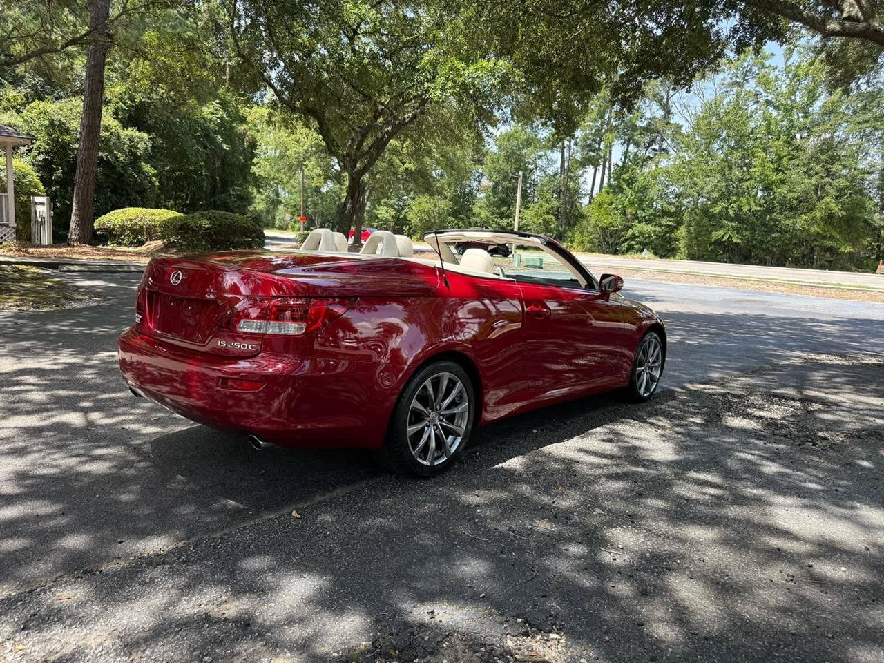 Used 2014 Lexus IS 250C w/ Navigation System Package RWD image 5