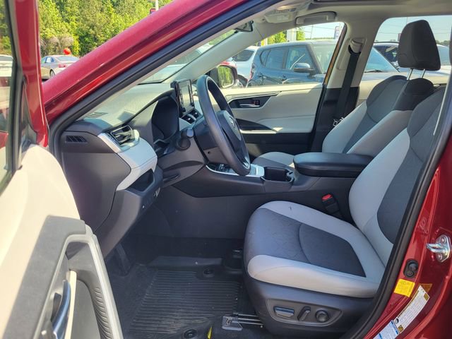 Used 2022 Toyota RAV4 XLE w/ Convenience Package AWD/4WD image 12