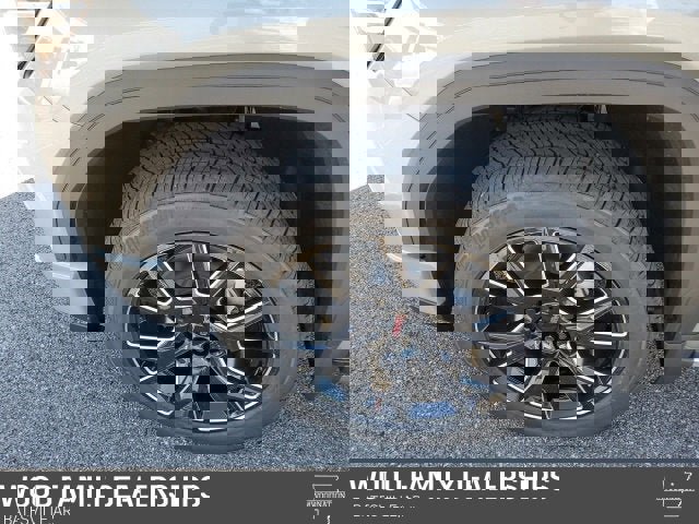 New 2026 GMC Sierra 1500 Denali w/ Denali Reserve Package image 13