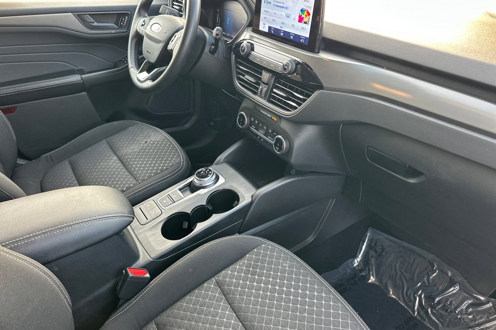 Used 2023 Ford Escape Active image 15