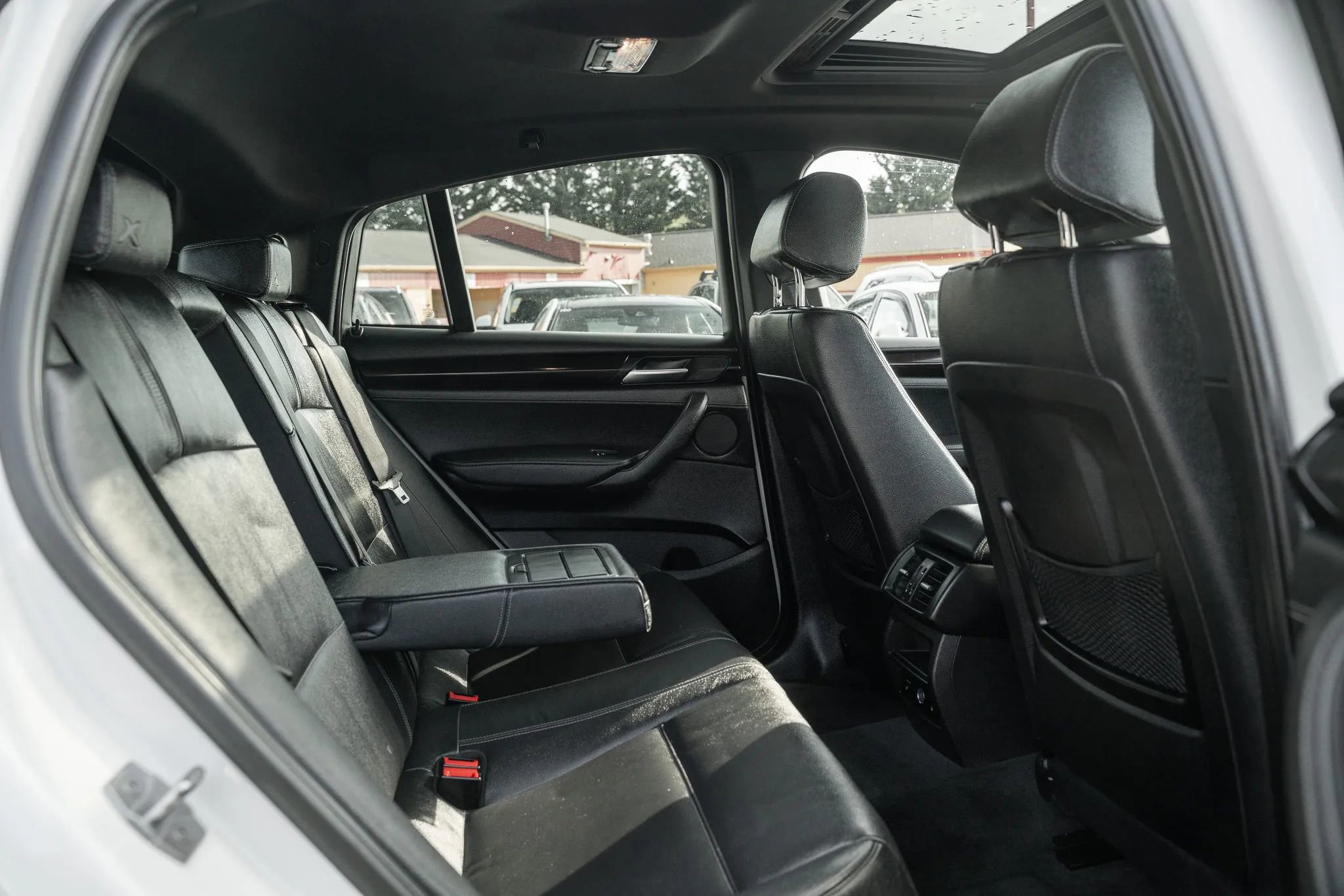 Used 2018 BMW X4 xDrive28i AWD/4WD image 12