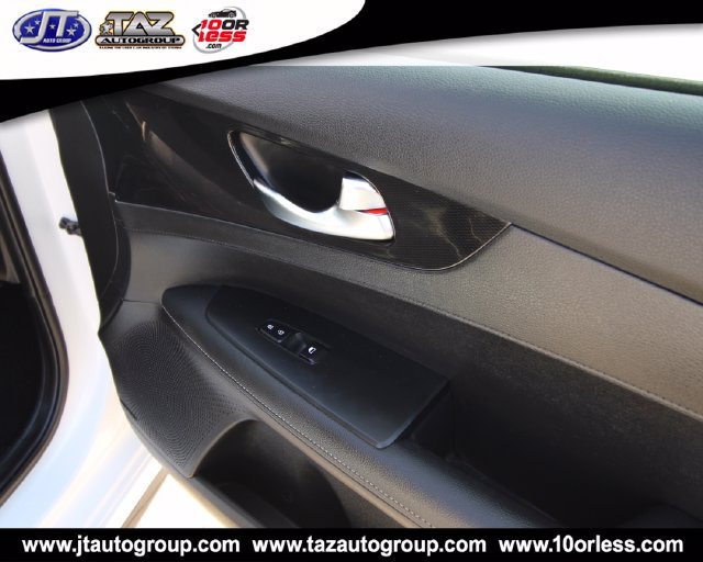 Used 2023 Kia Forte GT-Line w/ GT-Line Premium Package FWD image 16