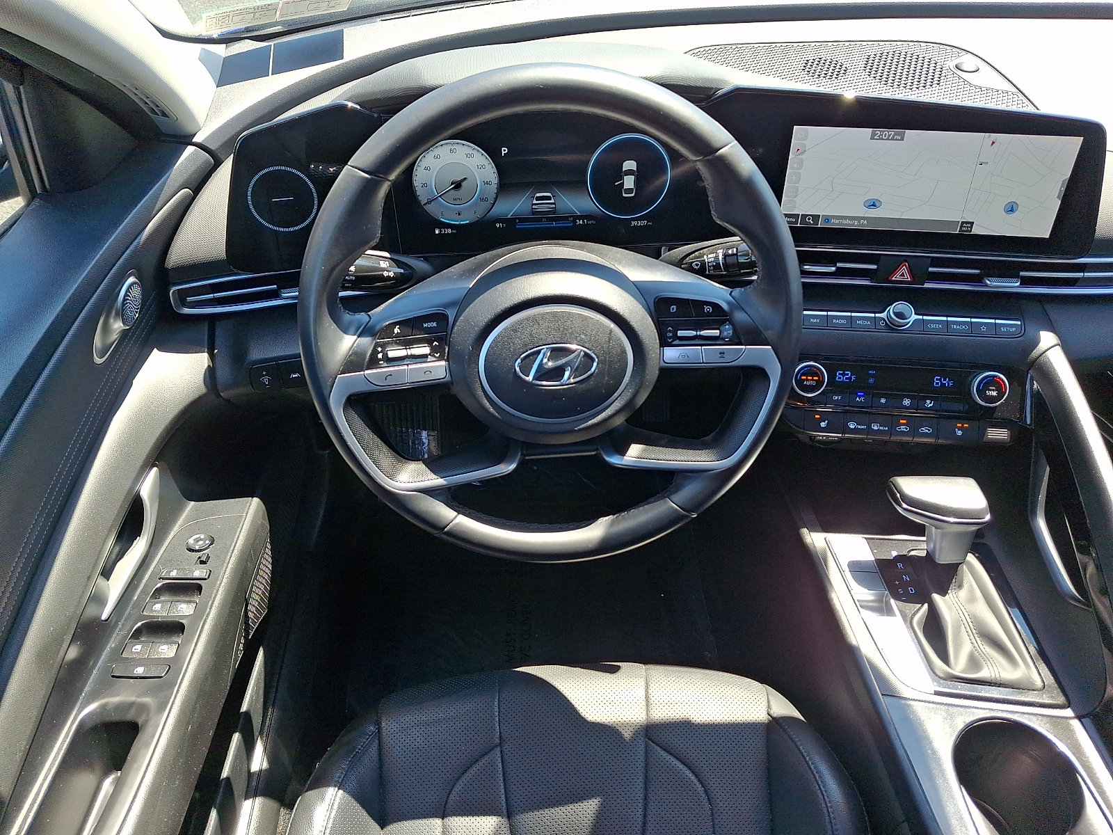 Used 2023 Hyundai Elantra Limited FWD image 11