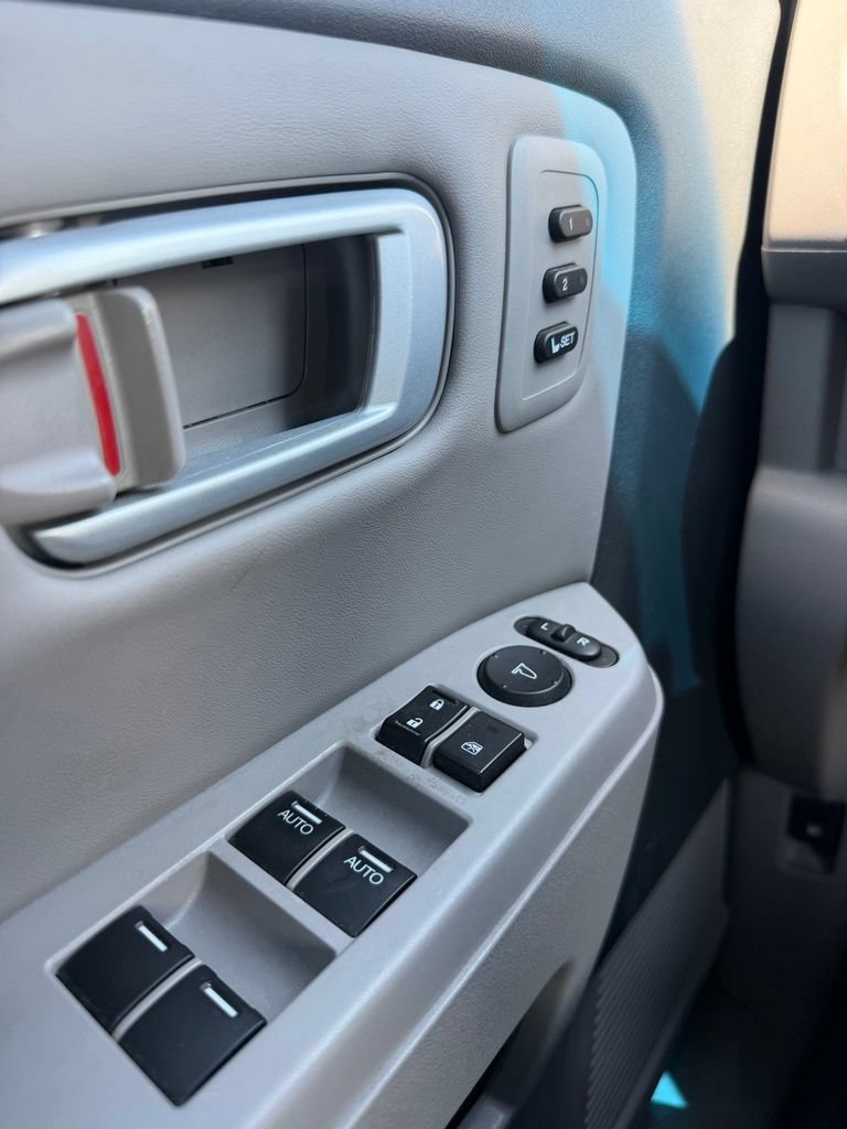 Used 2012 Honda Pilot Touring image 21