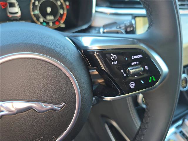 New 2026 Jaguar F-PACE R-Dynamic S image 16