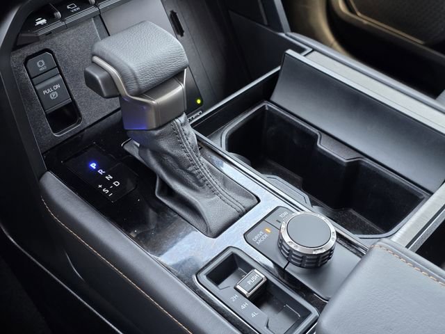 Used 2026 Toyota Sequoia Capstone image 15