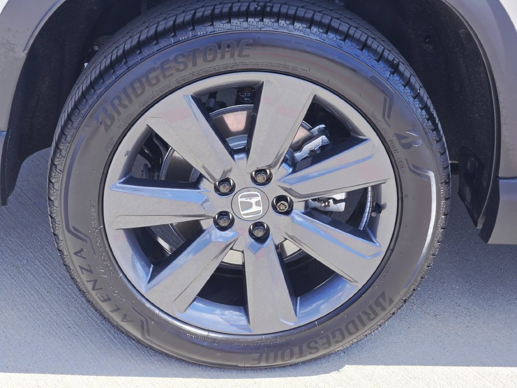 Certified 2026 Honda Pilot Sport image 10