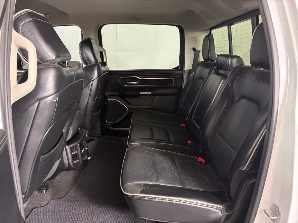 Used 2022 RAM 1500 Laramie AWD/4WD image 36