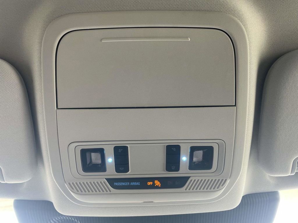 New 2025 Ford Explorer Active image 30