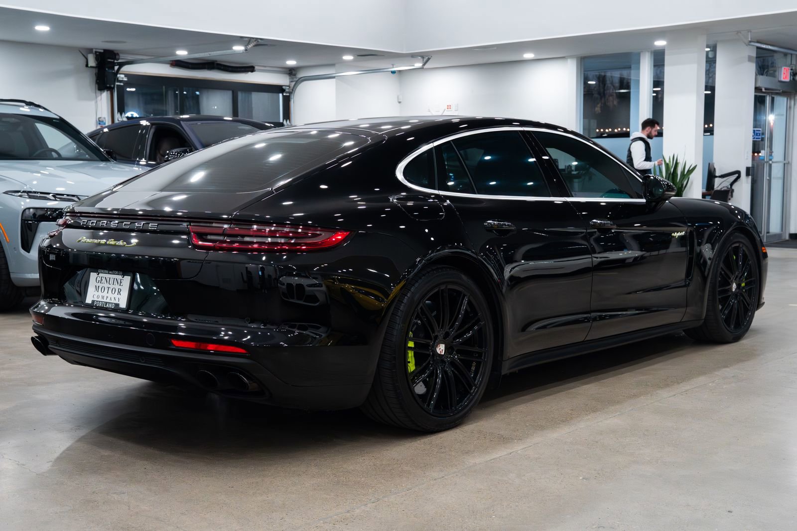Used 2019 Porsche Panamera Turbo S image 4