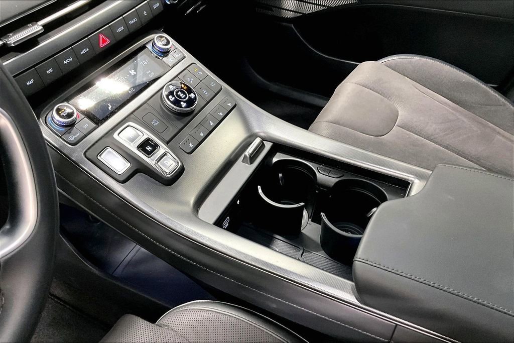 Used 2025 Hyundai Palisade Calligraphy image 17