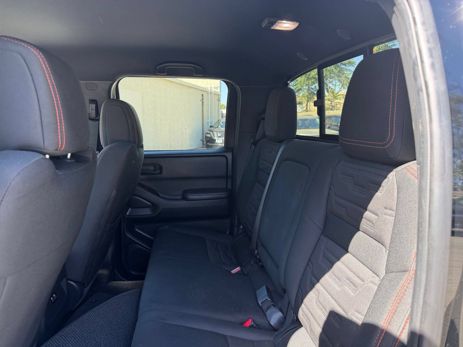 Used 2026 Nissan Frontier PRO-4X AWD/4WD image 25