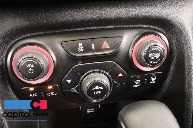 Used 2016 Dodge Dart SXT w/ Sun/Sound Group FWD image 24