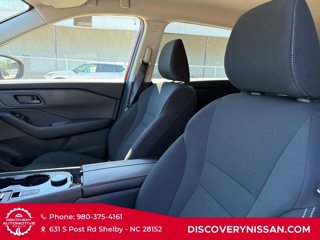 Certified 2025 Nissan Rogue S AWD/4WD image 13