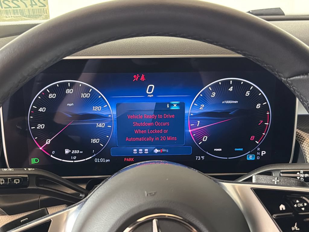 Used 2025 Mercedes-Benz GLC 300 image 28