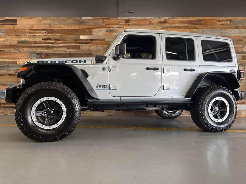 Used 2024 Jeep Wrangler Unlimited Rubicon 4xe w/ Capability Package AWD/4WD image 57