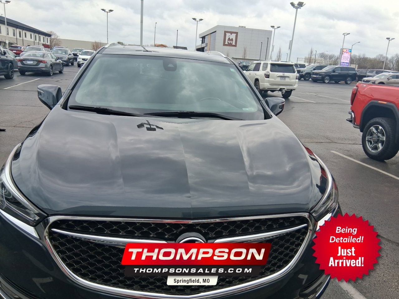 Used 2019 Buick Enclave Avenir w/ Avenir Technology Package image 1