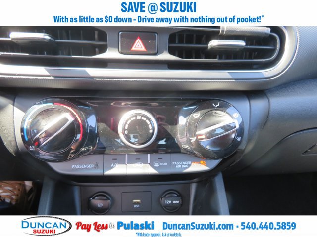 Used 2022 Hyundai Kona SE image 28