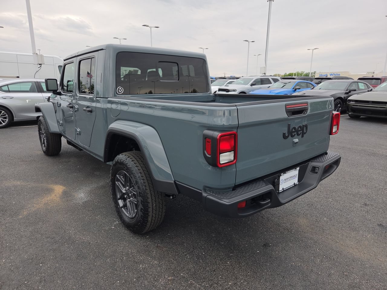 New 2026 Jeep Gladiator Sport AWD/4WD image 5