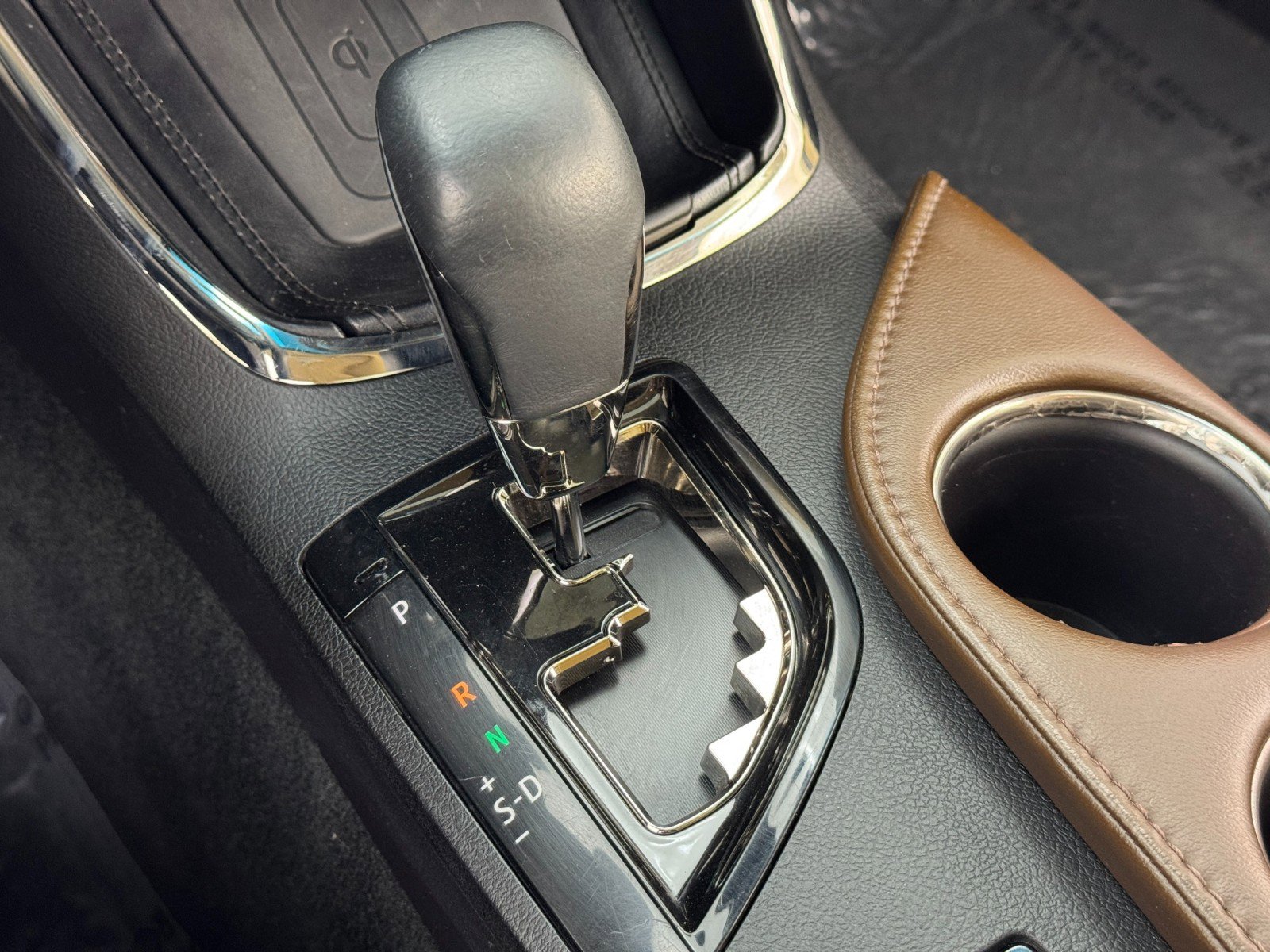 Used 2018 Toyota Avalon XLE Premium image 33