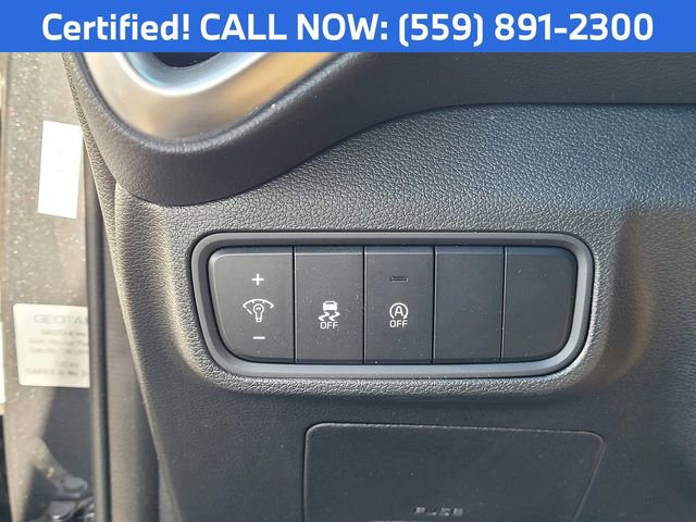 Certified 2025 Kia Soul LX w/ LX Technology Package FWD image 23
