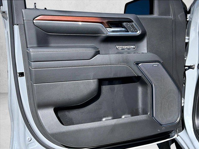 Used 2025 GMC Sierra 1500 Denali w/ Denali Reserve Package RWD image 18
