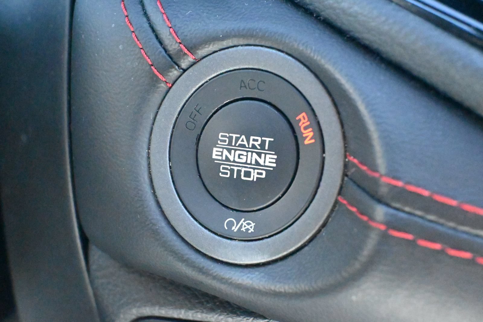 Used 2024 Dodge Durango GT AWD/4WD image 17