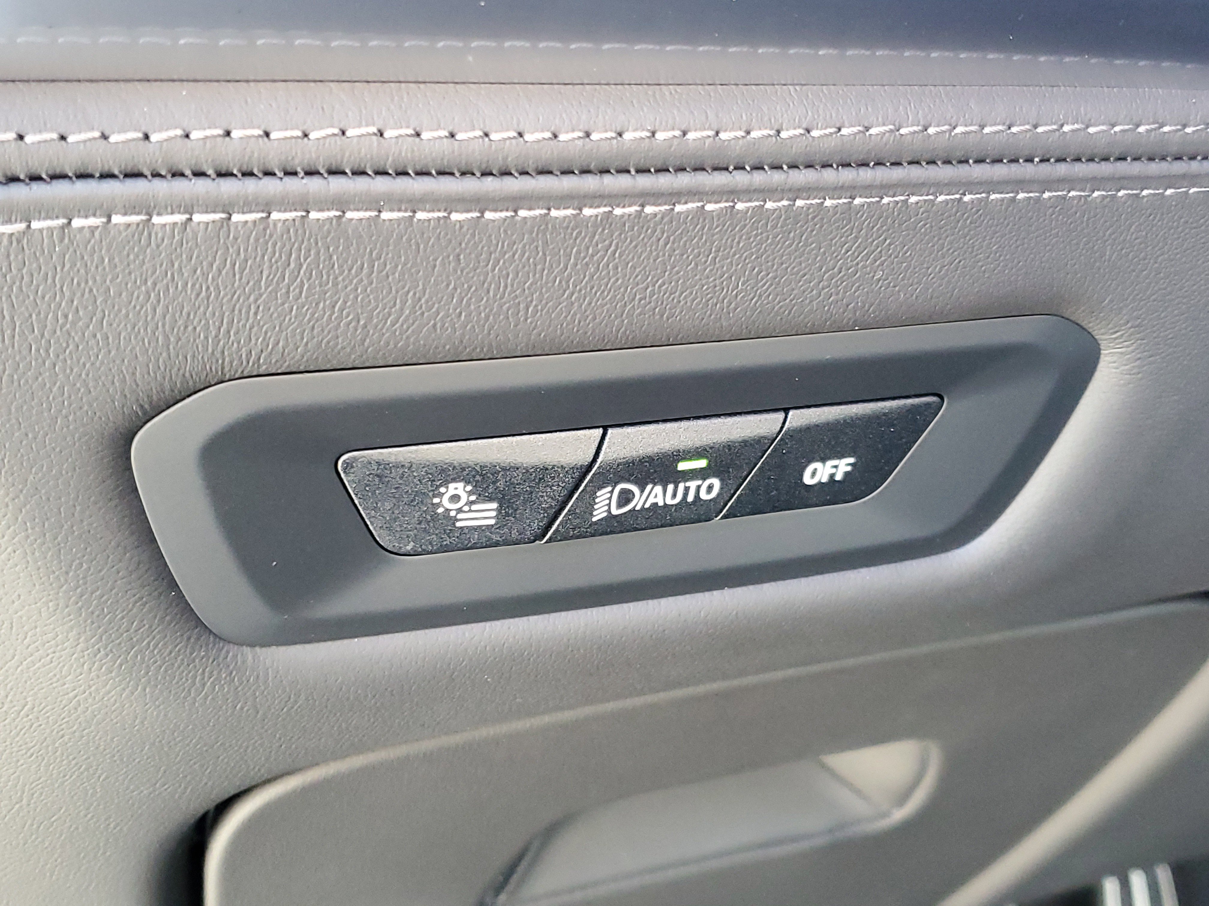 New 2026 BMW X5 M Competition w/ Executive Package image 11