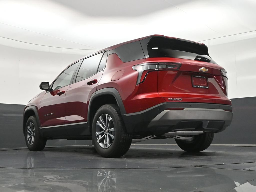 Used 2025 Chevrolet Equinox LT FWD image 26