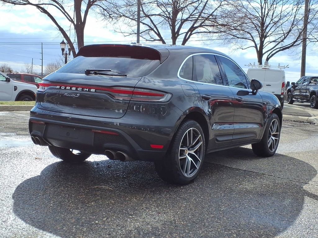 Used 2022 Porsche Macan S AWD/4WD image 5