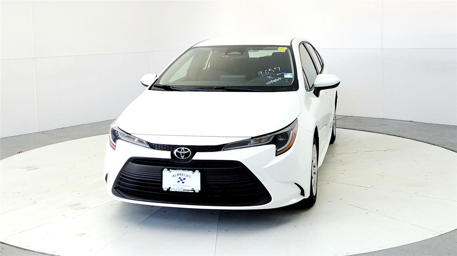 New 2026 Toyota Corolla LE FWD image 2