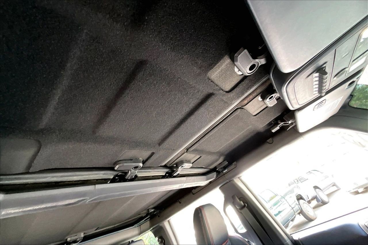 Used 2024 Ford Bronco Raptor w/ Interior Carbon Fiber Pack 6 image 24