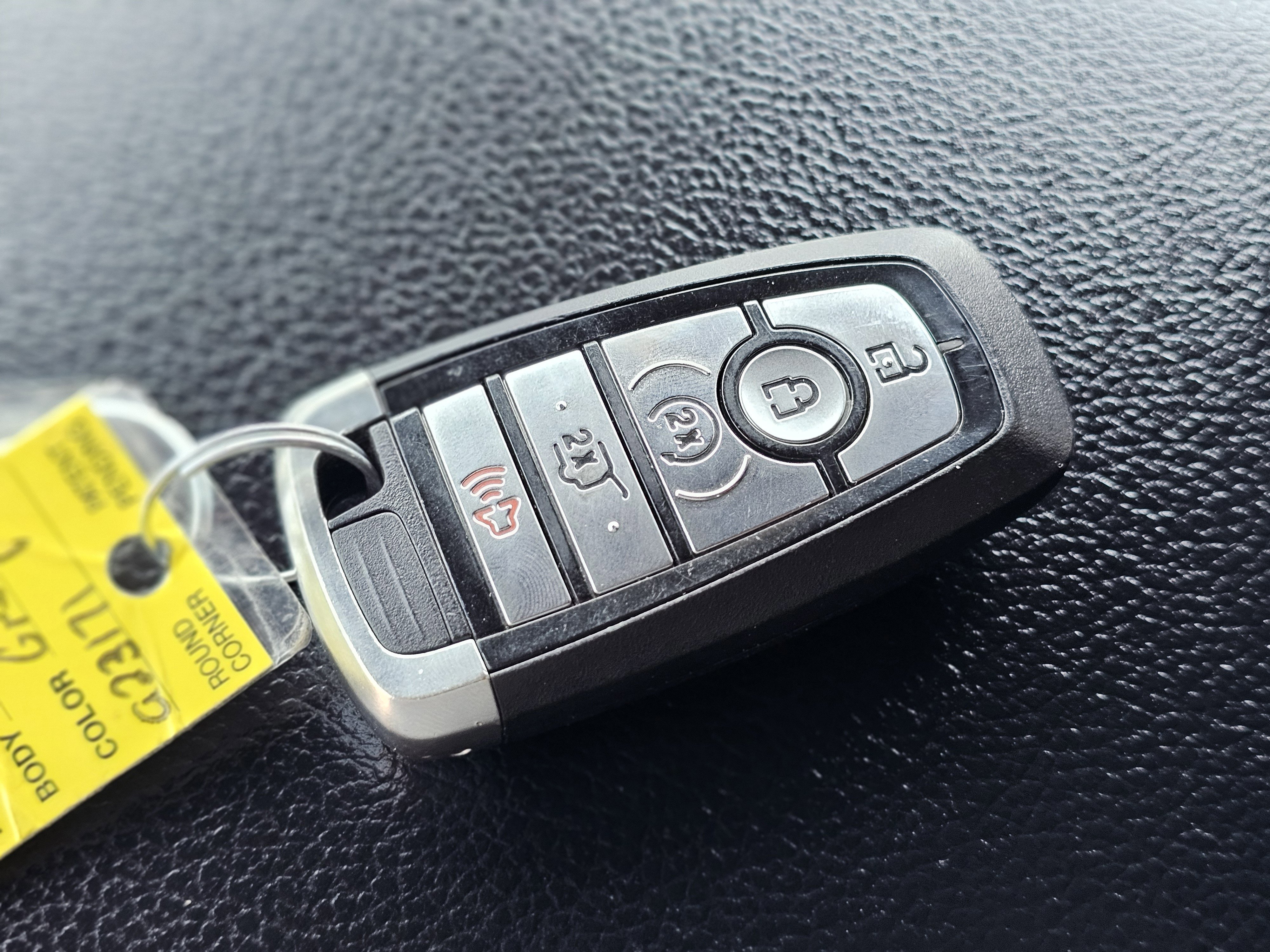 Used 2020 Ford Expedition XLT w/ Equipment Group 202A image 31