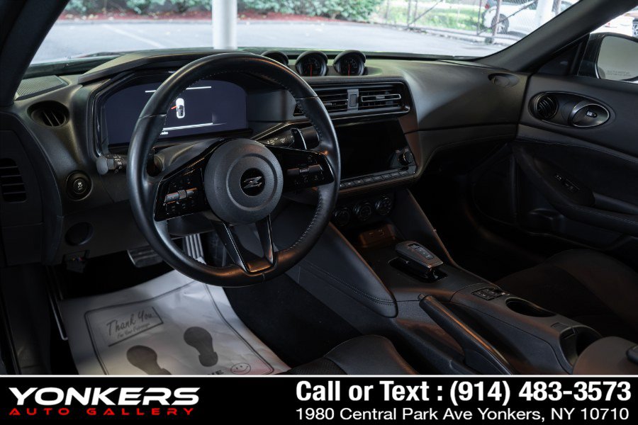 Used 2024 Nissan Z Performance w/ Floor Mat Package RWD image 31