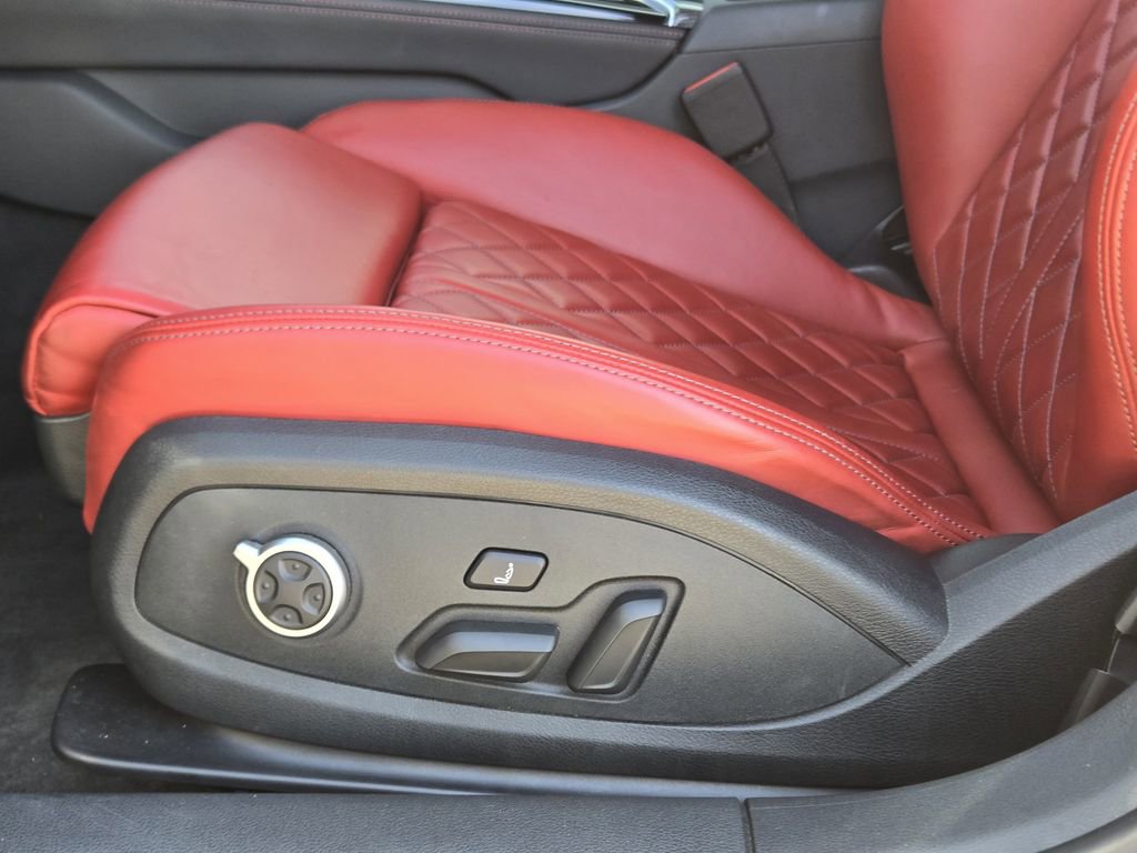 Certified 2023 Audi S4 Premium Plus image 28