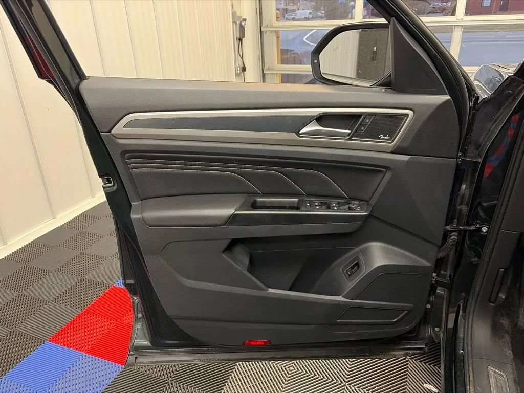 Used 2021 Volkswagen Atlas SEL Premium AWD/4WD image 9