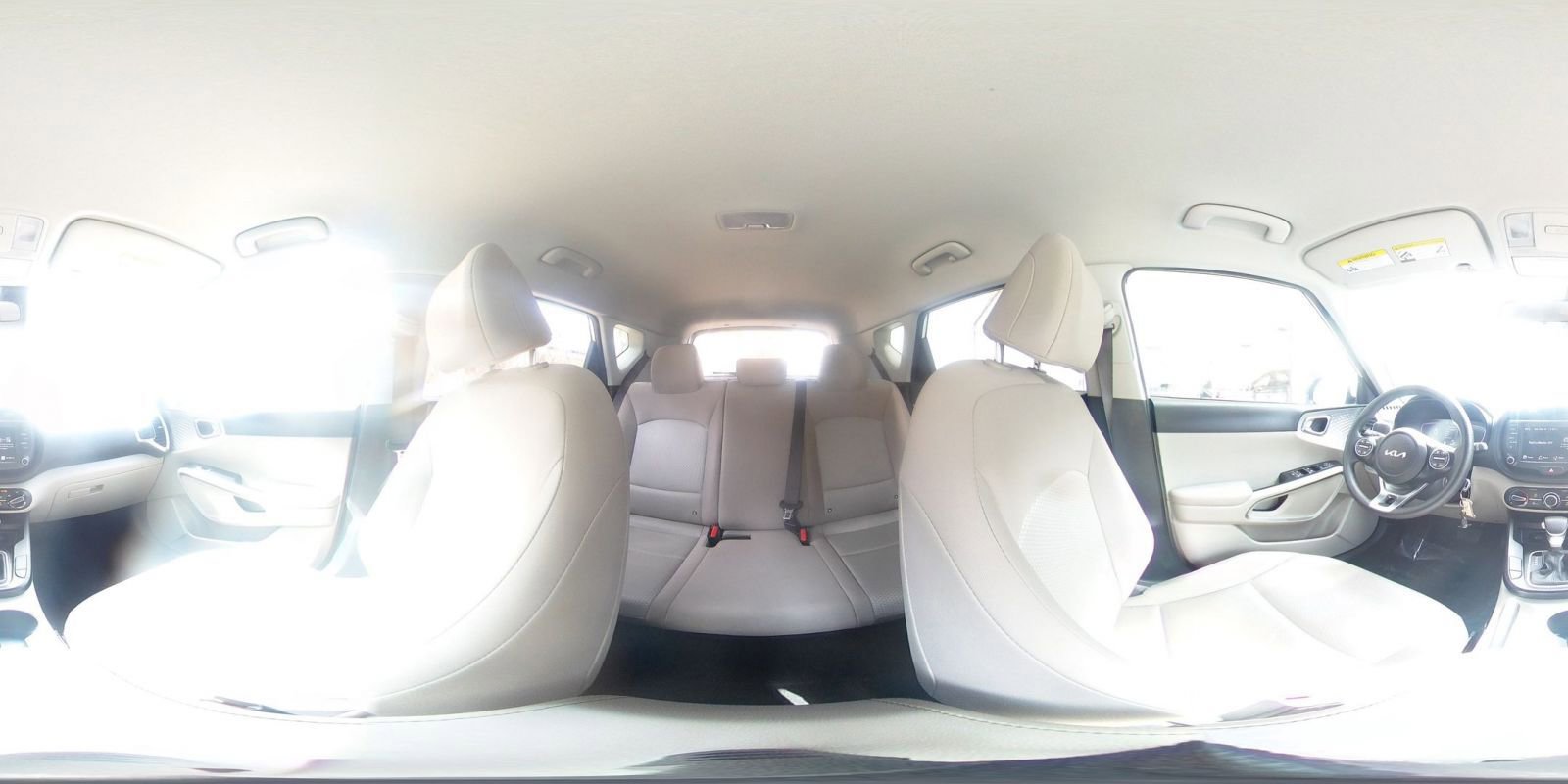 Used 2025 Kia Soul LX w/ LX Technology Package image 40