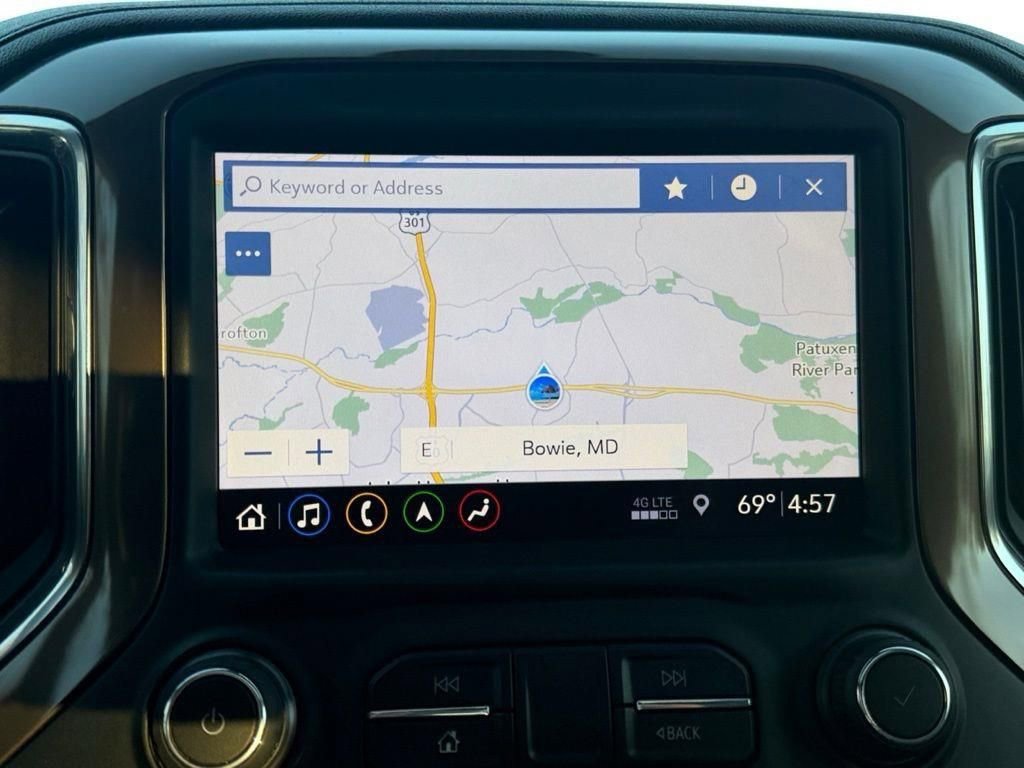 Used 2019 Chevrolet Silverado 1500 High Country image 19