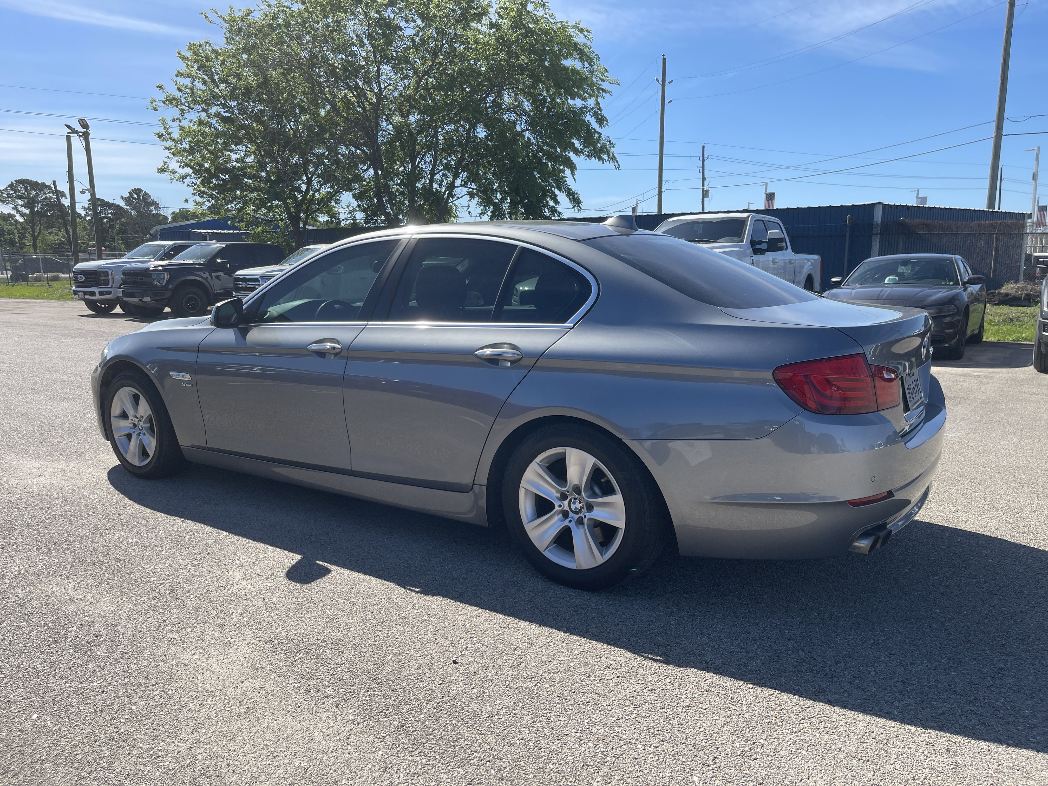 Used 2012 BMW 528i xDrive Sedan image 3