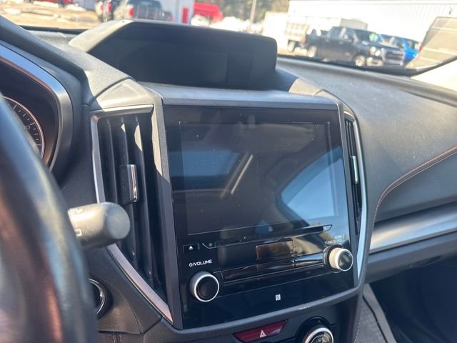 Used 2020 Subaru Crosstrek 2.0i Limited w/ Moonroof Package w/Navigation image 25