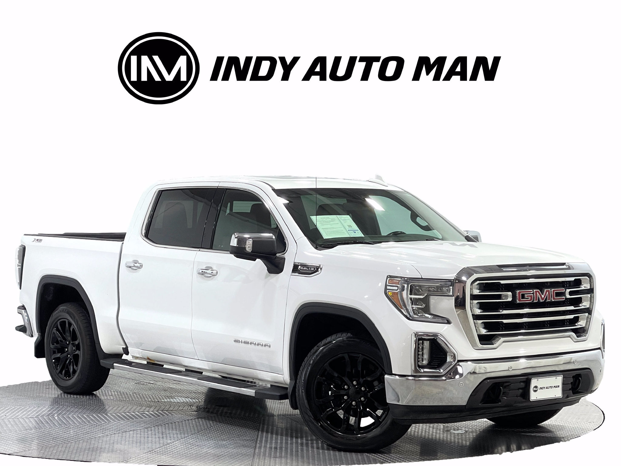 Used 2019 GMC Sierra 1500 SLT w/ SLT Premium Plus Package AWD/4WD image 2