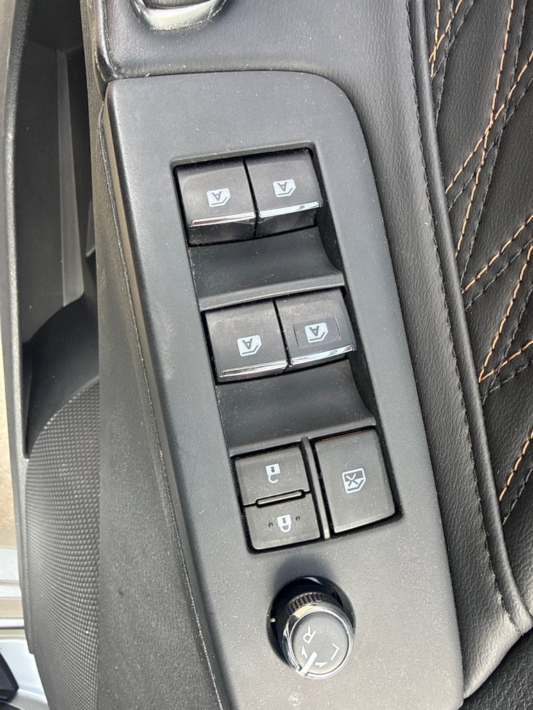 Used 2021 Toyota Avalon Limited w/ Advanced Safety Package FWD image 24