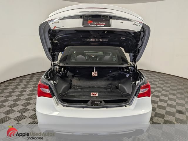 Used 2012 Chrysler 200 Touring FWD image 7