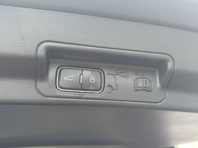 New 2026 Ford Explorer Active w/ Active Comfort Package AWD/4WD image 9
