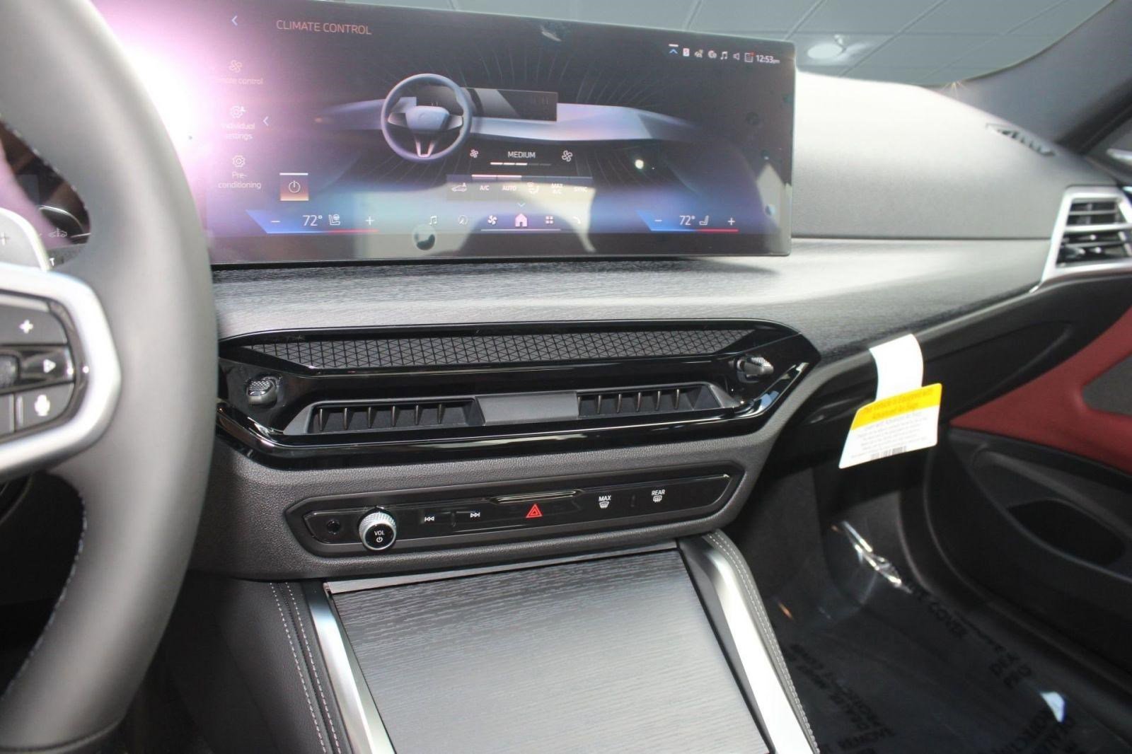 Used 2026 BMW 430i Coupe w/ M Sport Package RWD image 22