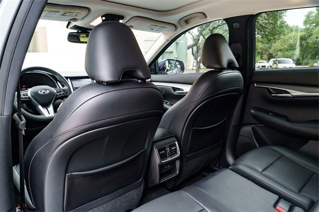 Used 2022 INFINITI QX50 Luxe image 22