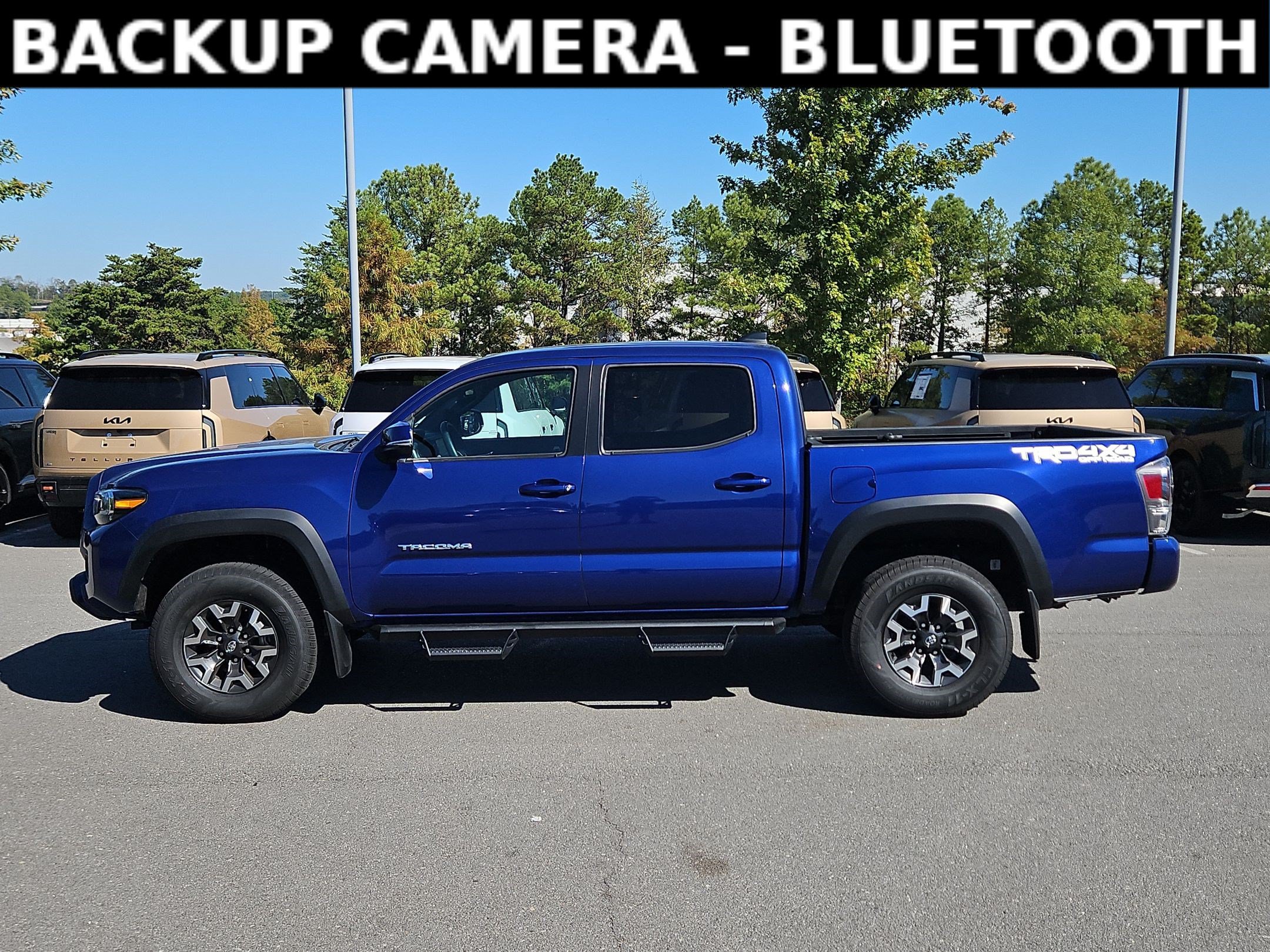 Used 2023 Toyota Tacoma TRD Off-Road w/ Technology Package AWD/4WD image 4