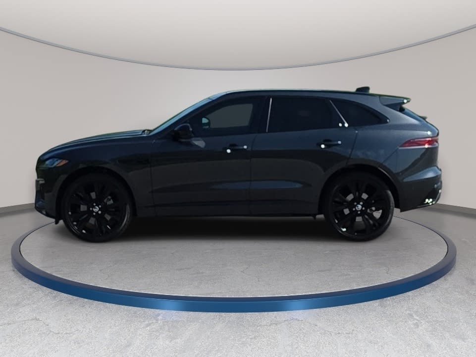 Used 2026 Jaguar F-PACE R-Dynamic S AWD/4WD image 8