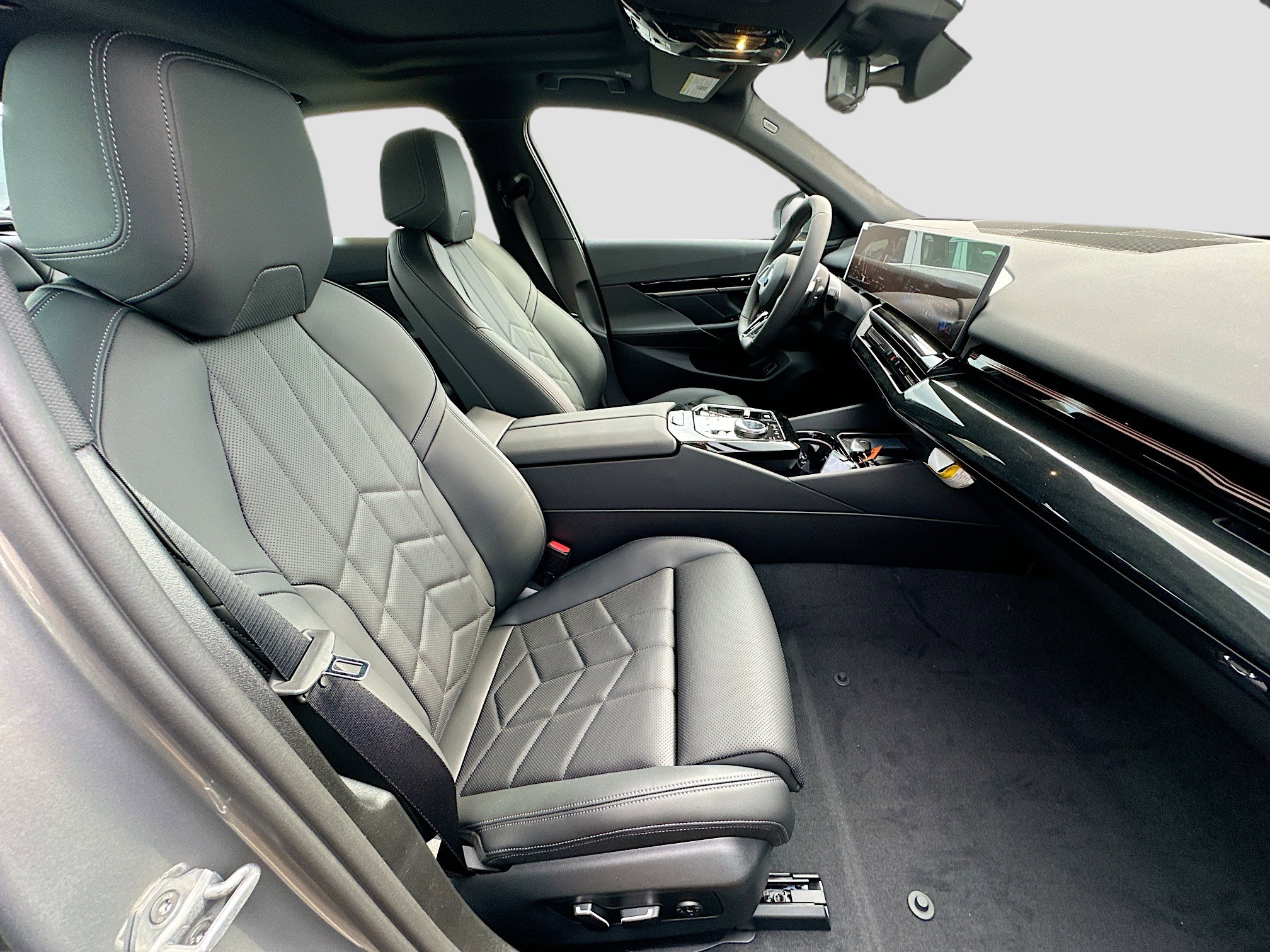 New 2026 BMW 530i w/ M Sport Package image 20