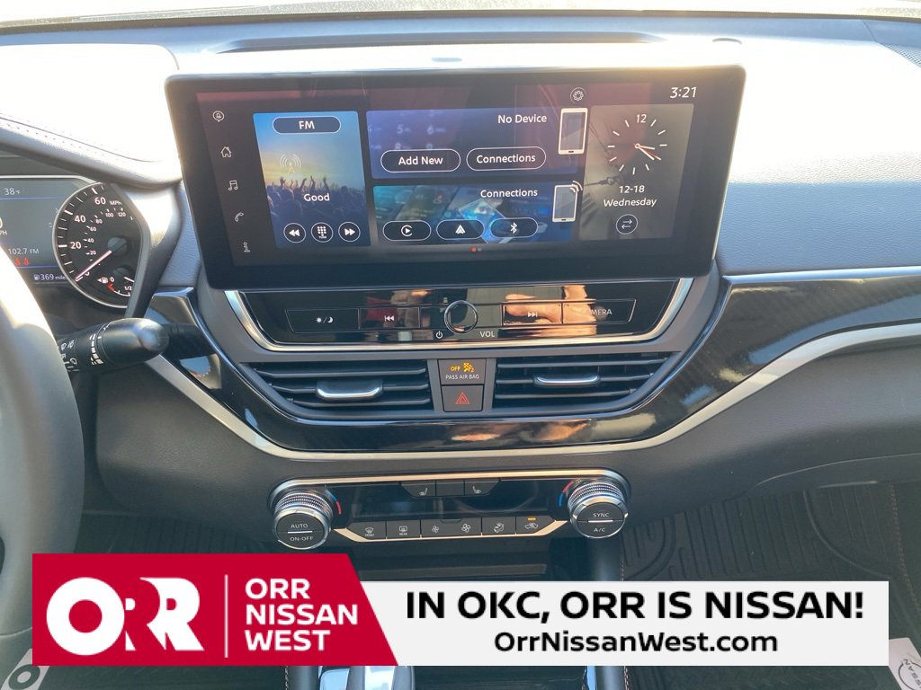 New 2025 Nissan Altima 2.5 SR w/ SR Premium Package image 26